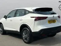 Used Nissan Qashqai Acenta Premium 140 HP (102 kW) 2023 White SUV