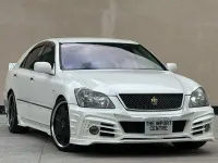 Used Toyota Crown 2004 White Sedan