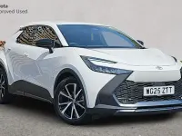 Used Toyota C-HR Design 140 HP (102 kW) 2025 Pure white SUV
