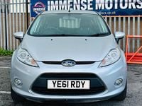 Used Ford Fiesta Zetec 70 HP (51 kW) 2011 Silver Hatchback