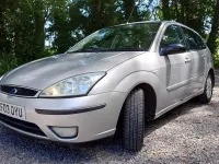 Used Ford Focus Ghia 2003 Silver Hatchback