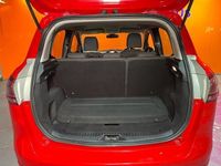Usado Ford B-MAX Zetec 100 HP (73 kW) 2017 Vermelho Monovolume
