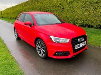 Begagnad Audi A1 Black Edition 2018 Röd Halvkombi