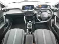 Used Peugeot 2008 Allure Premium 110 HP (80 kW) 2021 White SUV