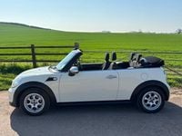 Used Mini ONE 98 HP (72 kW) 2011 White Hatchback