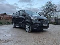 Used Renault Trafic 2018 Black MPV