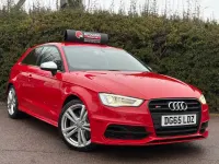 Usado Audi S3 Sportback Comfort 300 HP (220 kW) 2015 Vermelho Citadino