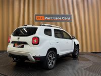 Usado Dacia Duster Prestige 115 HP (84 kW) 2019 Branco SUV