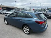 Used Vauxhall Astra SRi 150 HP (110 kW) 2016 Blue Estate
