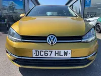 Used VW Golf VII SE 115 HP (84 kW) 2017 Yellow Hatchback