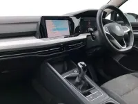 Second-hand VW Golf VII Pro 150 CP (110 kW) 2020 Negru Hatchback