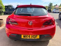 Used Vauxhall Astra GTC Sport 140 HP (102 kW) 2014 Red Hatchback