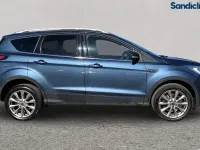 Używany Ford Kuga Titanium 182 KM (133 kW) 2019 Niebieski SUV