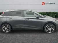 Used MG MG4 EV Trophy 2025 Grey Hatchback