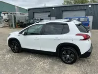 Used Peugeot 2008 Signature Sky 2019 White SUV