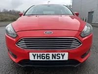 Usado Ford Focus Zetec 2016 Vermelho Citadino