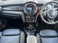 Begagnad Mini Cooper S Sport 189 HK (139 kW) 2020 Silver Halvkombi