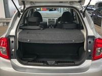 Begagnad Nissan Micra 2016 Silver Halvkombi