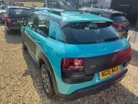 Used Citroën C4 Cactus Feel 100 HP (73 kW) 2016 Blue Hatchback