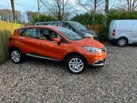Used Renault Captur Dynamique 90 HP (66 kW) 2014 Orange SUV