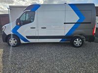 Käytetty Renault Master Business 135 HP (99 kW) 2023 Valkoinen Tila-auto