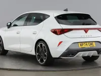 Used Cupra Leon 150 HP (110 kW) 2024 Glacial white Hatchback