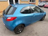 Used Mazda 2 84 HP (61 kW) 2011 Blue Hatchback