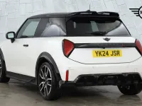 Used Mini Cooper S Hatch 201 HP (147 kW) 2024 White Hatchback