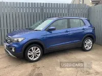 Usado VW T-Cross SE 95 HP (69 kW) 2023 Azul SUV