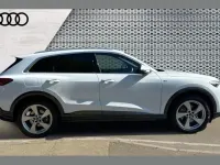 Used Audi Q5 S-Line 268 HP (197 kW) 2025 White SUV