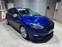Begagnad Ford Focus Zetec 120 HK (88 kW) 2015 Blå Halvkombi