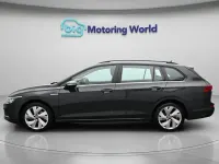 Second-hand VW Golf VIII Style 150 CP (110 kW) 2023 Gri Break