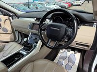 Used Land Rover Range Rover evoque Pure 150 HP (110 kW) 2013 White SUV