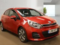 Used Kia Rio 109 HP (80 kW) 2016 Red Hatchback