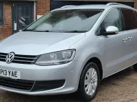 Usado VW Sharan SE 140 HP (102 kW) 2013 Prateado Monovolume