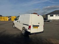 Used Nissan NV200 Acenta 90 HP (66 kW) 2014 White MPV