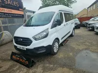 Usado Ford Transit Custom Trend 130 CV (95 kW) 2018 Blanco Familiar