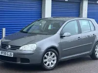 Usado VW Golf IV SE 2006 Cinzento Citadino