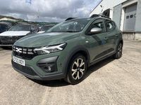 Begagnad Dacia Sandero Journey 89 HK (65 kW) 2023 Grön