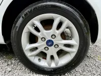 Used Ford Fiesta Zetec 100 HP (73 kW) 2017 White Hatchback