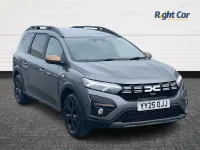 Used Dacia Jogger Extreme 141 HP (103 kW) 2025 Grey MPV