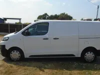 Used Citroën Dispatch 120 HP (88 kW) 2019 White MPV