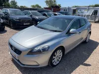 Used Volvo V40 SE Lux 190 HP (139 kW) 2015 Silver Hatchback