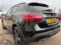 Used Mercedes GLA180 Urban 122 HP (89 kW) 2019 Black SUV