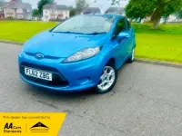 Used Ford Fiesta 70 HP (51 kW) 2012 Blue Hatchback