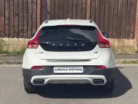 Used Volvo V40 Pro 2017 White Hatchback