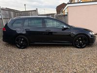 Begagnad VW Golf VII R 2016 Svart Kombi