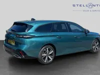 Used Peugeot 308 SW Allure 129 HP (94 kW) 2022 Blue Estate