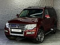 Used Mitsubishi Shogun 187 HP (137 kW) 2016 Red SUV