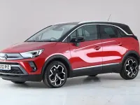 Begagnad Vauxhall Crossland Ultimate 120 HK (88 kW) 2021 Röd SUV